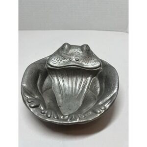 Wilton Co. RWP Pewter Armetale Frog Dish Bowl 5.75 in x 5.70 in x 1.5 in